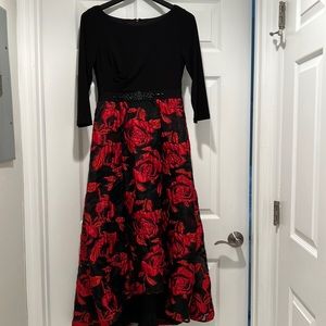 NWOT Adrianna Papell formal dress size US 4